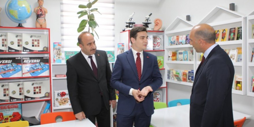 Kars Vali Vekili Hayrettin Güzel, Akıl ve Zeka Oyunları Sınıfını Ziyaret Etti