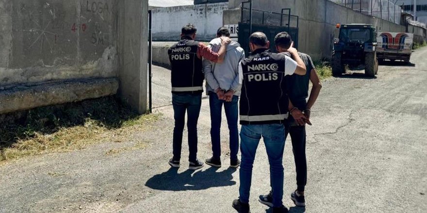 Kars’ta ‘torbacı’ operasyonu