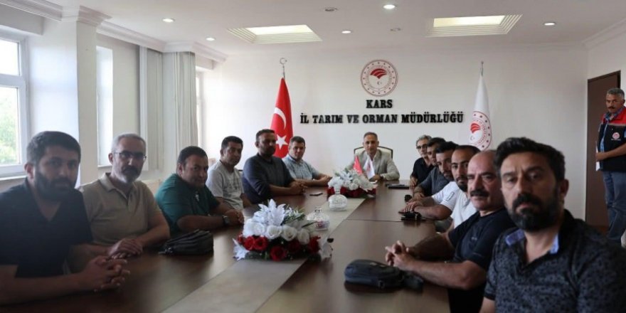 Tarım Müdürü Aydın'dan Şap Aşılama Çalışmalarına Yakın Takip