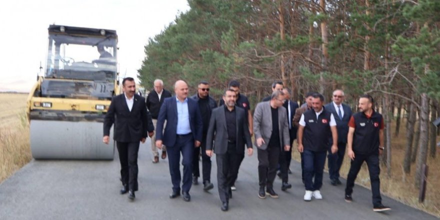 Kars'ta Köy Yolları Modernleşiyor