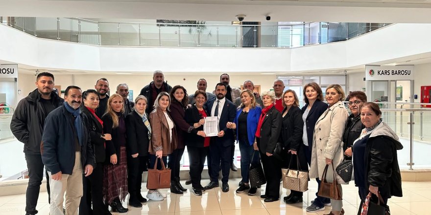 CHP Merkez İlçe Başkanı Tülay Çelik Mazbatasını Aldı