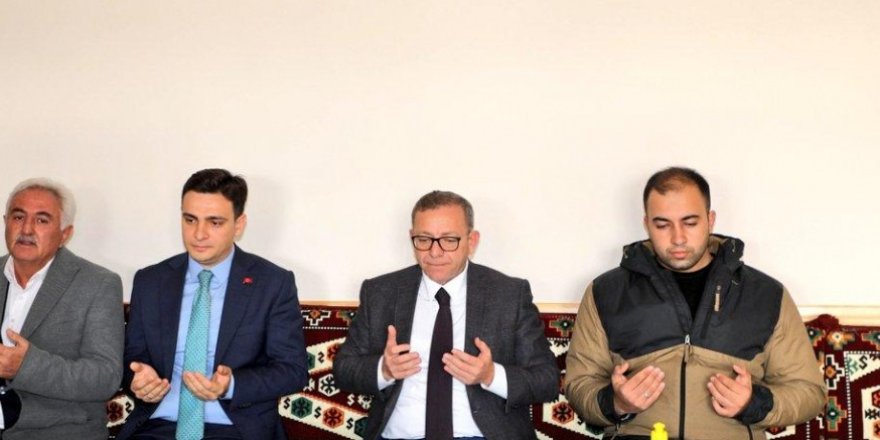 Vali Polat’tan Ulus Kaymakamı Kadiroğlu’na Taziye Ziyareti