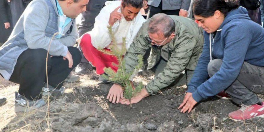 Kars'ta 11 Kasım Milli Ağaçlandırma Günü gerçekleştirildi