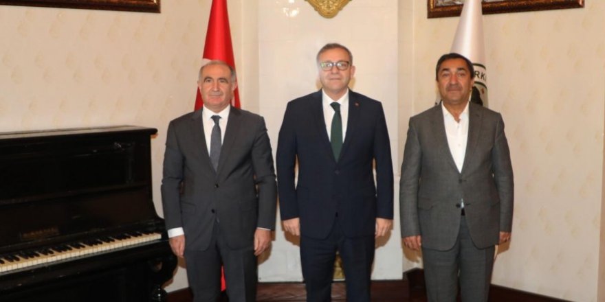 Vali Polat, DAP İdaresi Başkanı ve KAÜ Rektörünü Kabul Etti