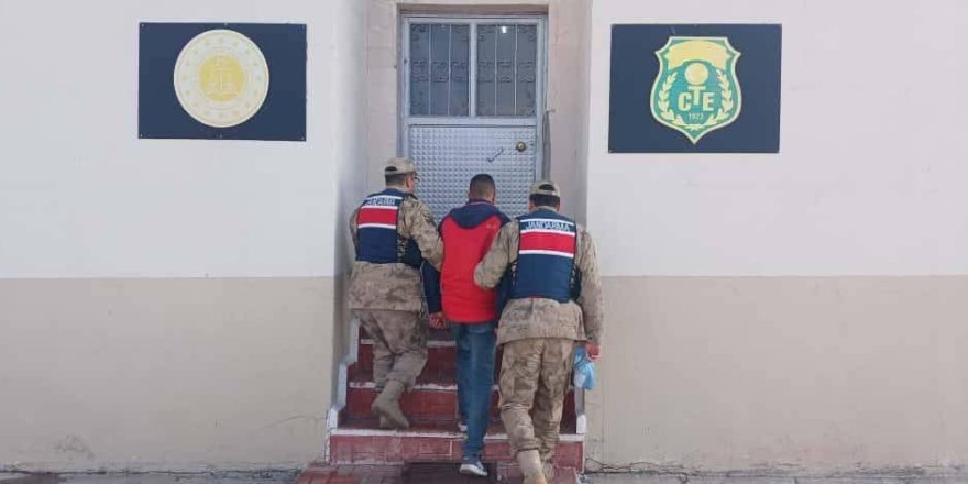 Kars’ta şantaj suçundan aranan şüpheli yakalandı