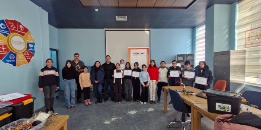 Kars’ta Geleceğin Teknoloji Liderleri Sahneye Çıktı