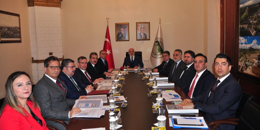 Kars Valiliği’nde Kolluk Gözetim Komisyonu toplantısı