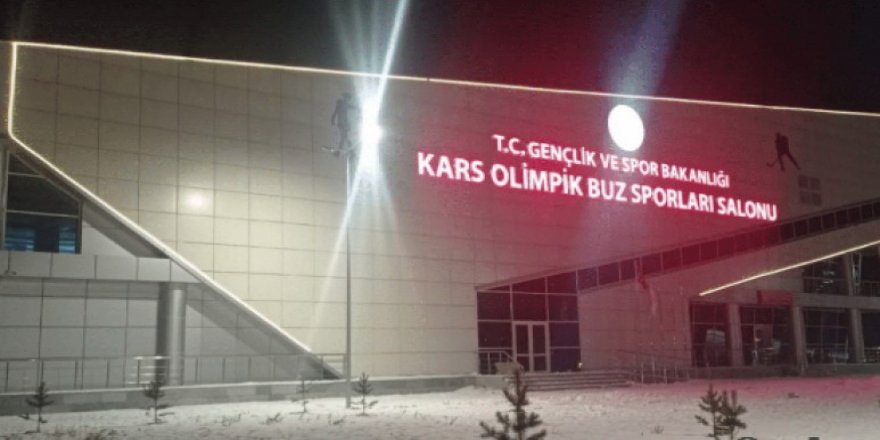 Kars Olimpik Buz Sporları Salonu Geçici Kapatıldı
