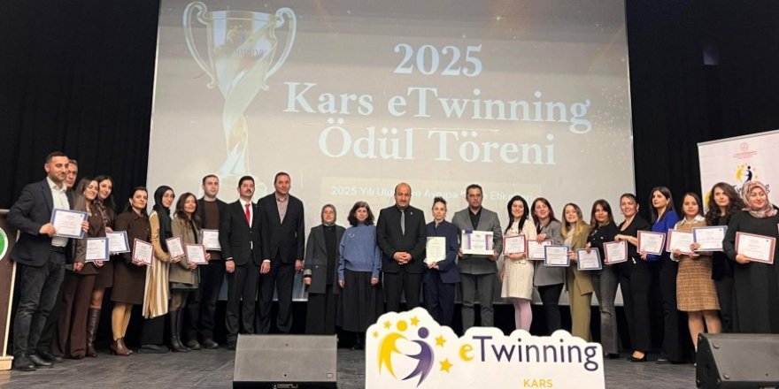 Kars’ta eTwinning Okulu ve Kalite Etiketi Ödül Töreni Düzenlendi