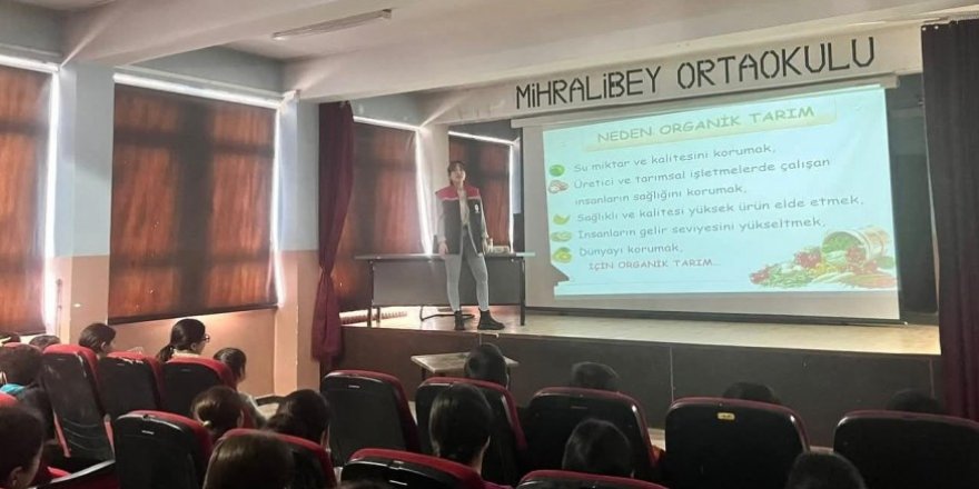 Kars’ta Ortaokul Öğrencilerine Organik Tarım Eğitimi
