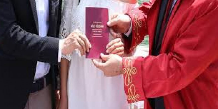 Kars'ta Evlilikler Azaldı, Boşanmalar Arttı