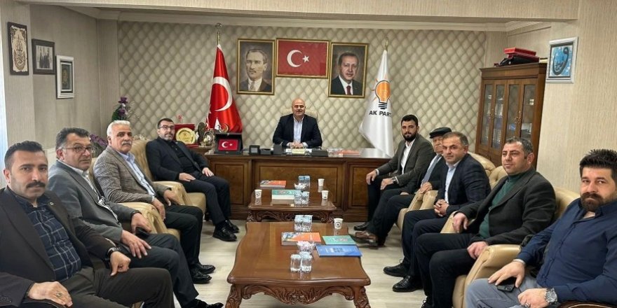 AK Parti Kars İl Başkanlığı’nda Kağızman Gündemi Masaya Yatırıldı