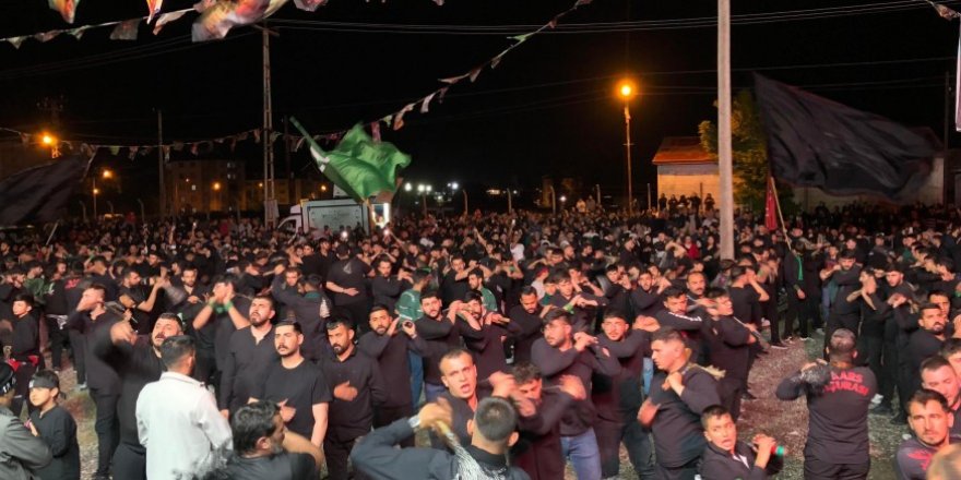 Kars’ta Tasua Yürüyüşü Düzenlendi