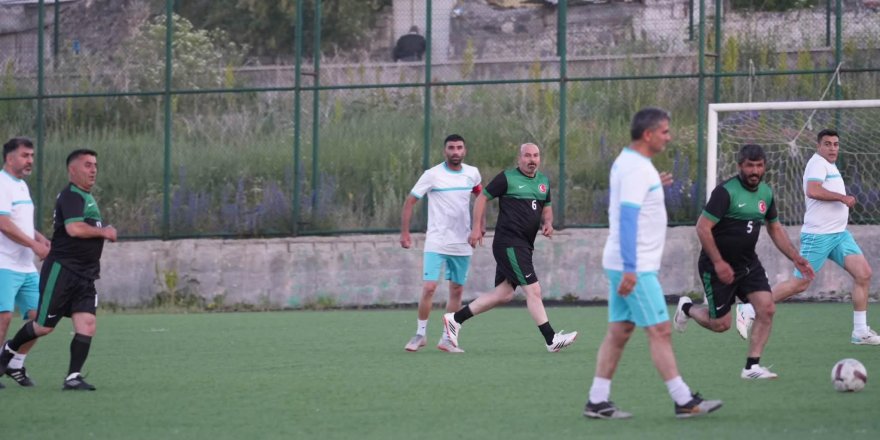 Kars'ta Veteranlar Ligi Başladı!