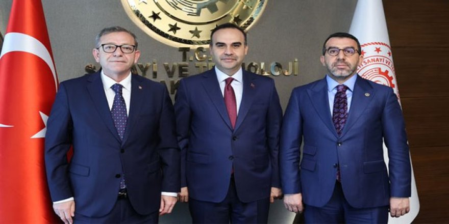 Kars'ta devam eden ve planlanan yatırım projelerini değerlendirdi