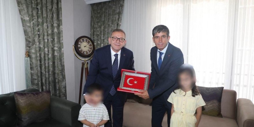 Vali Ziya Polat'tan 15 Temmuz Gazisi'ne Anlamlı Ziyaret