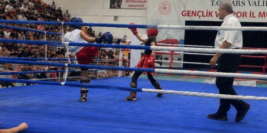 Kars’ta Ani’nin Fethinin 962. Yılına özel uluslararası kick boks heyecanı