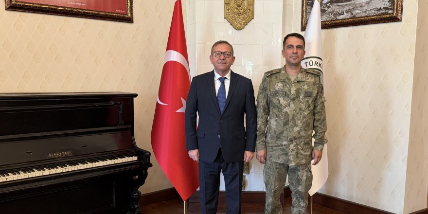 Tuğgeneral Nail Türe’den Vali Ziya Polat’a Veda Ziyareti