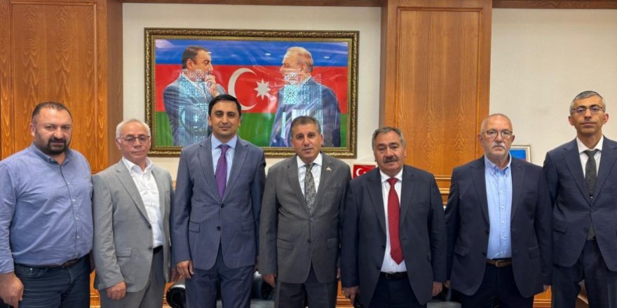 Kars Azerbaycan İşadamları Derneği’nden Başkonsolosa Ziyareti