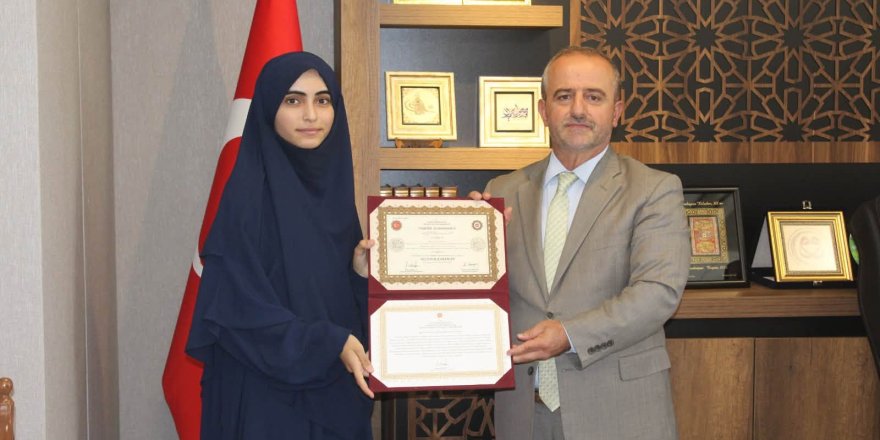 Hafızlık belgeleri verildi