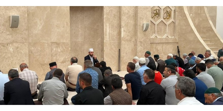 Kars’ta Mevlit Kandili’nde Camiler Doldu Taştı