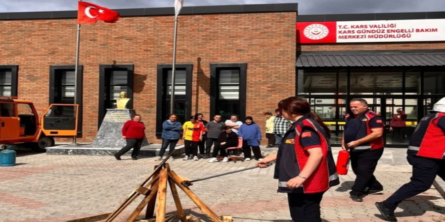 Engelli Bireylere Yangın Güvenliği Eğitimi