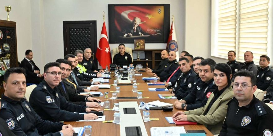 Kars’ta Okul Güvenliği İçin Tedbirler Masaya Yatırıldı