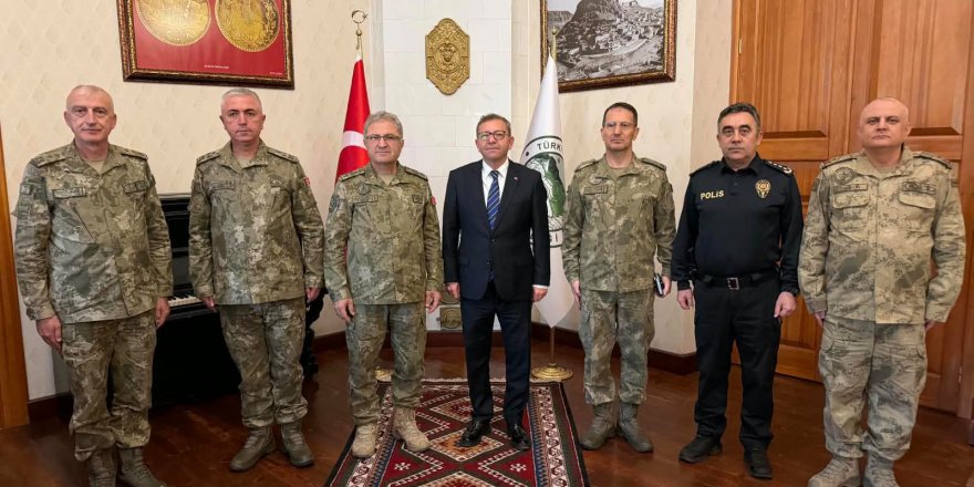 Orgeneral Metin Tokel'den Vali Ziya Polat’a ziyaret