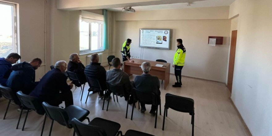 Akyaka’da Okul servislerinde trafik güvenliği ele alındı
