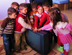 Köy Okuluna Televizyon