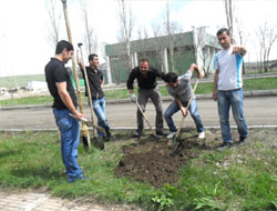 Öğrenciler ve Belediye el ele