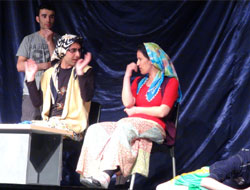 SUS(mak) Kars’ta sahnelendi