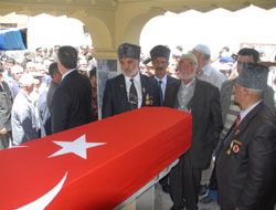 Gazi Paşa Uray vefat etti