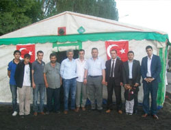 MHP iftar çadırı kurdu