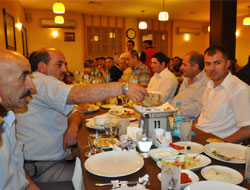 Esnaflar İftarda Buluştu