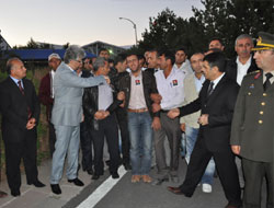 Şehit Cenazesi Karsa Geldi