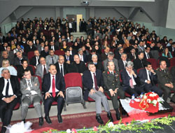 Öğretmenler Günü Kutlandı