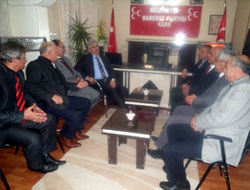 Vali Eyüp Tepe MHP’yi ziyaret etti