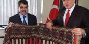 Başkan Karaosmanoğlu Belediyede