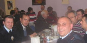 Bekçilere hüzünlü veda yemeği