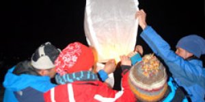 Şehitlerimiz için ateşli balon