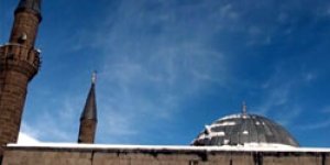 Ulu Camii Harabeye Dönüyor