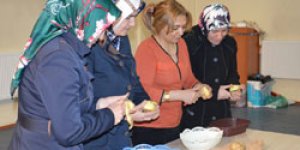 Bayan velilere moral yemeği