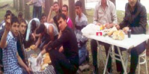Ülkücüler piknikte buluştu