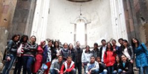 Grup Umut’la Tarihe Yolculuk