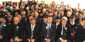Peygamber sevgisi salona sığmadı