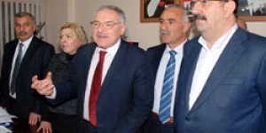 Çapan ve CHP Heyeti Karsta