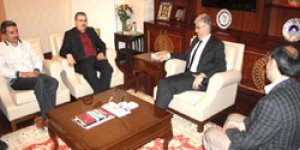 MEMURSEN Genel Başkanı Karsta