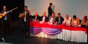 Akil insanlara sazlı sözlü uğurlama