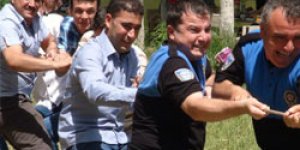 Kars Polisi omuz omuza